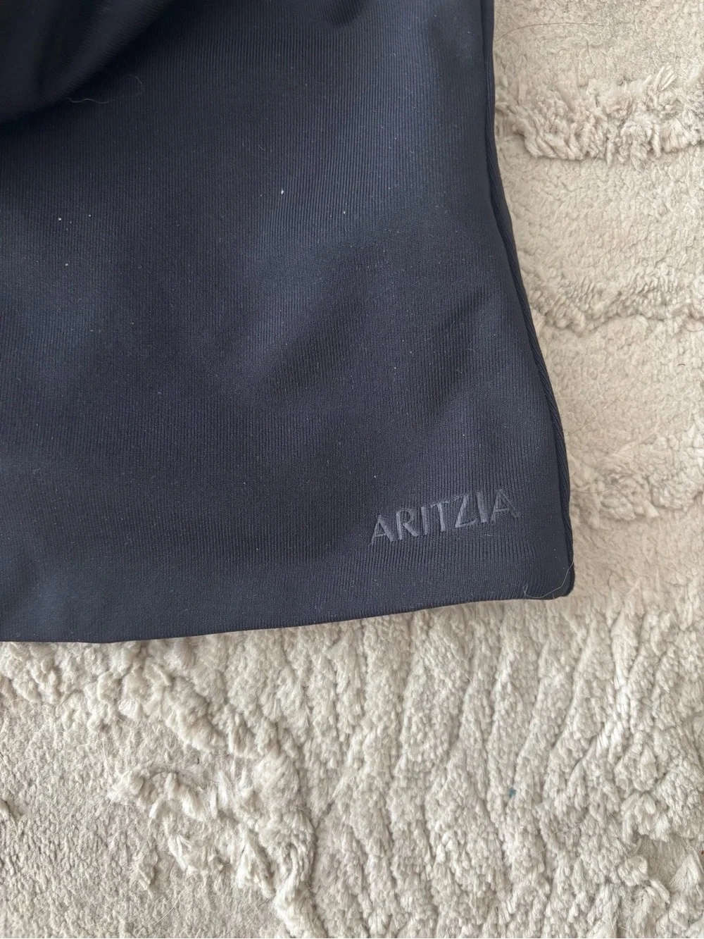 Aritzia Black Contour Presence Cami - Picture 5 of 5